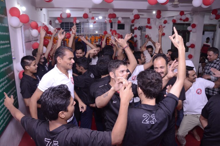 Entertainment And Dance Session